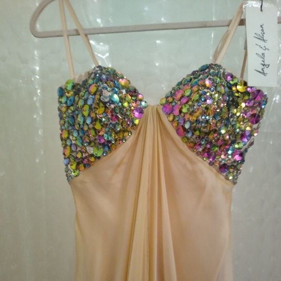 Angela and Alison - 81111 Strapless Printed Sweetheart Mermaid Dress main image 0